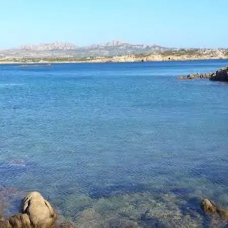 Brulia La Maddalena (Sassari)